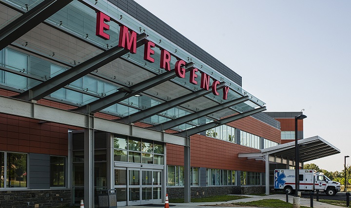 Link to Photo: Fort Belvoir Community Hospital Emergency Room (U.S. Army photo by Reese Brown)