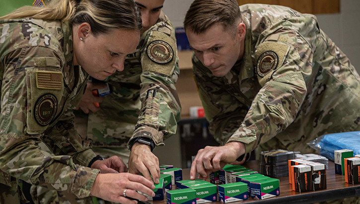 Soldiers prepare medical supplies for Northwest Arkansas Wellness, an Innovative Readiness Training mission, in Yellville, Arkansas, on July 9. (Photo: U.S. Air Force Senior Airman Kate Bragg)